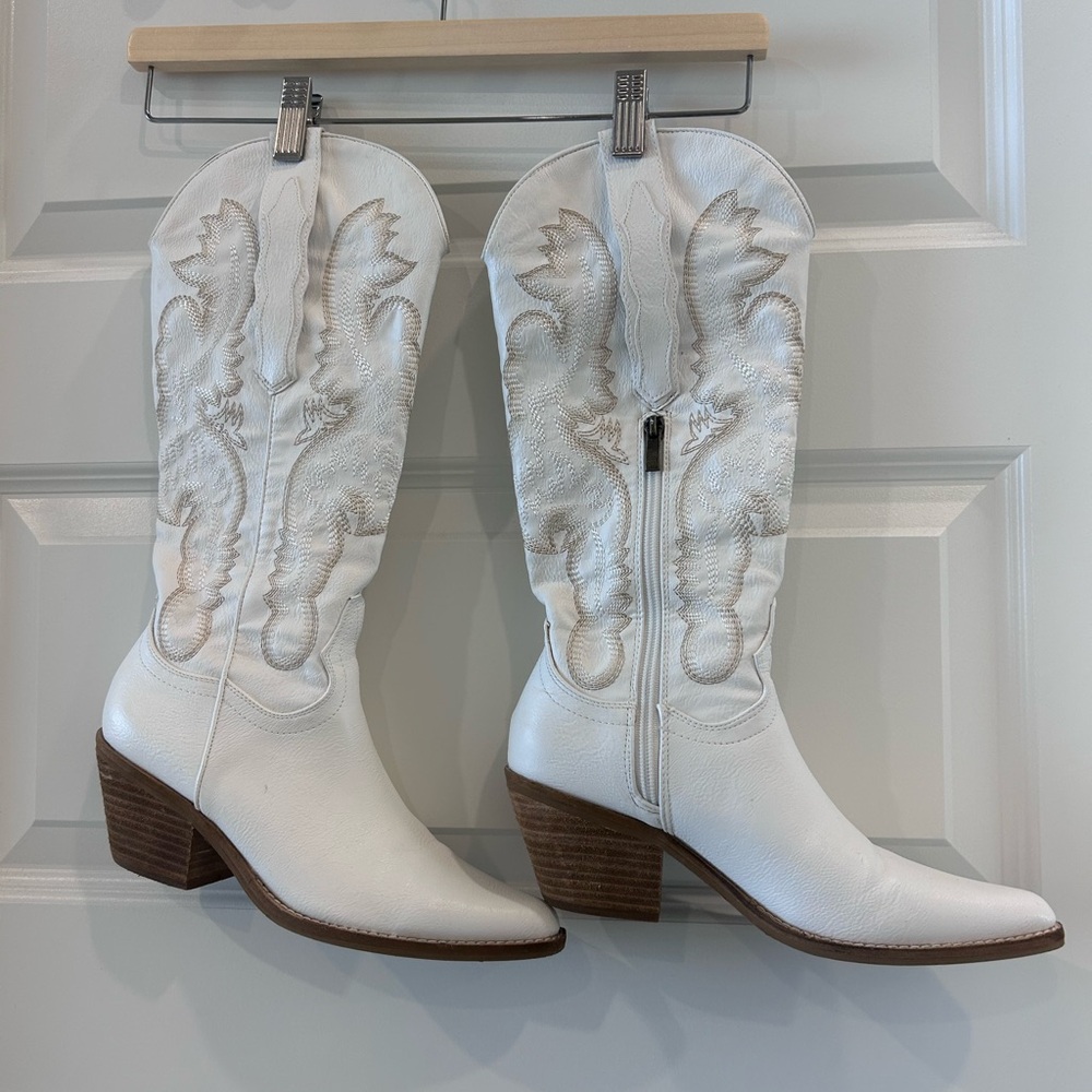 White Cowgirl Boots